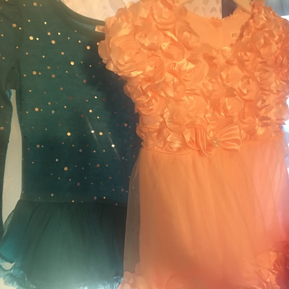Girls Dresses - Picture 1 of 11